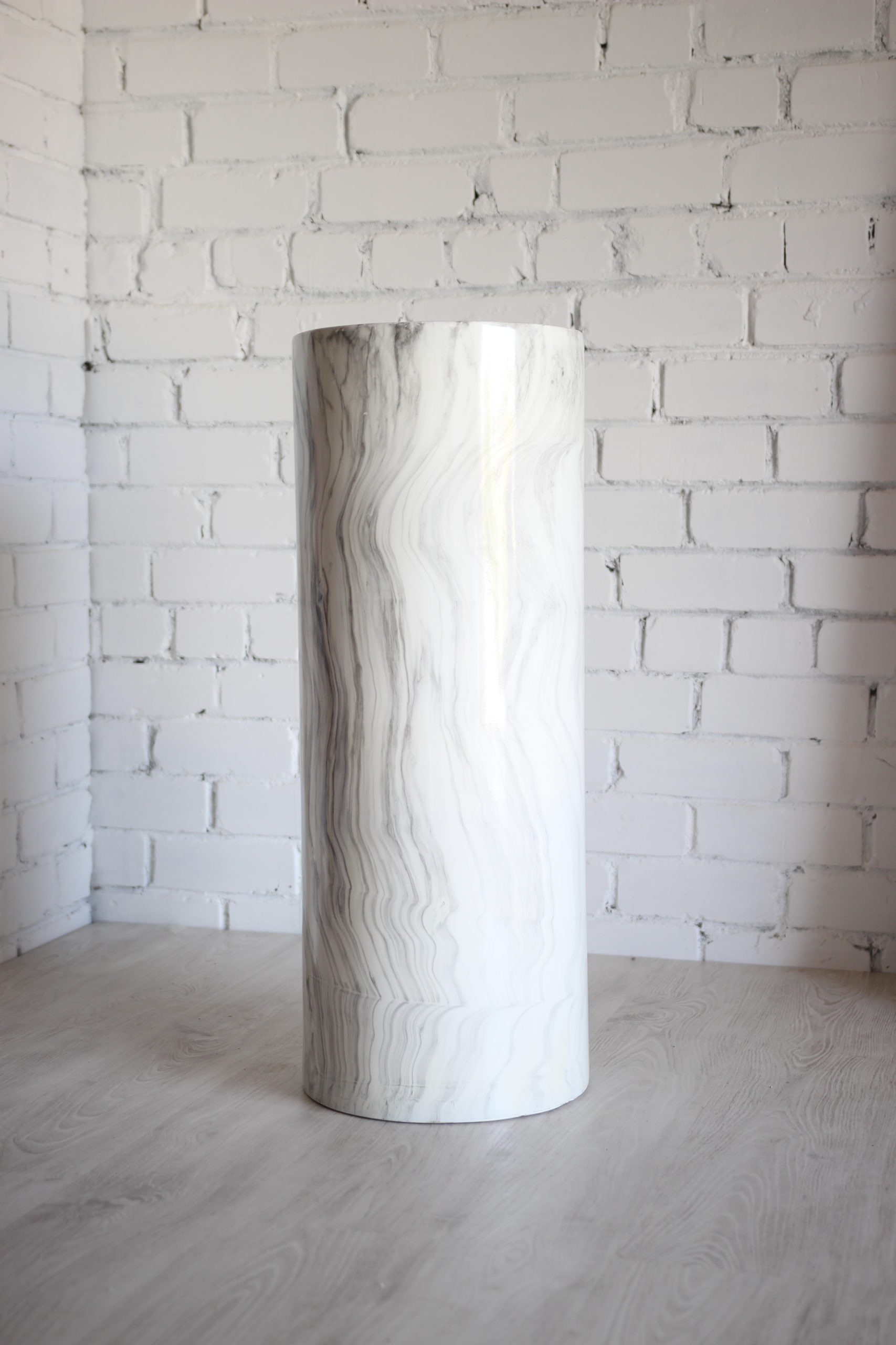 Vazonas Leukoja White